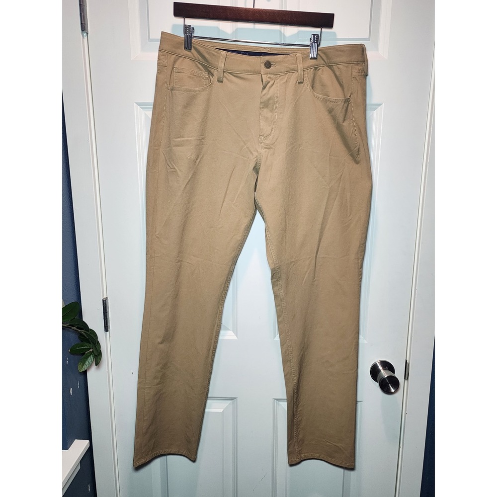 Vineyard Vines Performance On-The-Go Pants Mens 36x32 Khaki Tan Stretch Chino